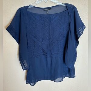 💖 Banana Republic Navy Blue Embroidered Women's sheer Top blouse size small